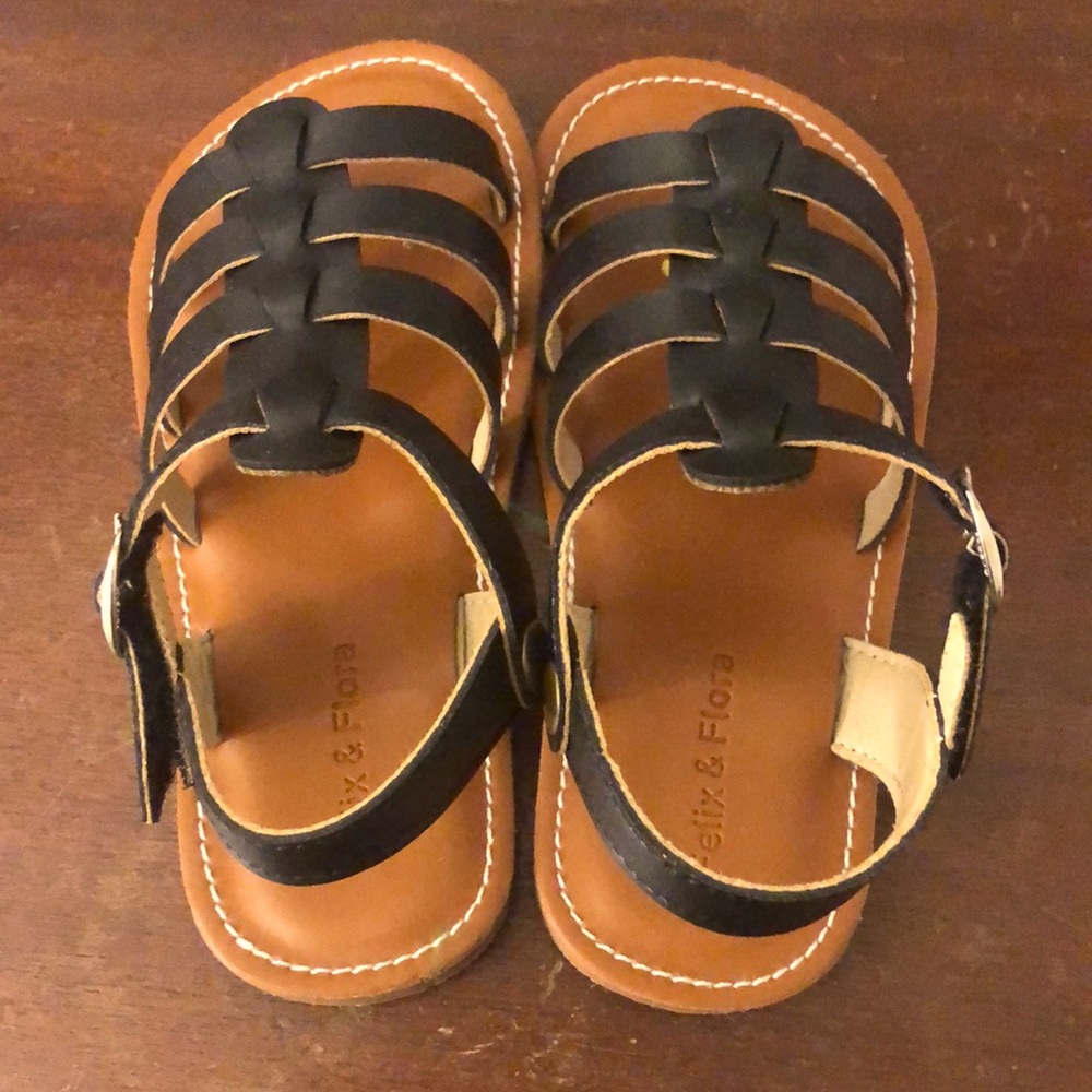 Black open toe sandals. Toddler girl size 10